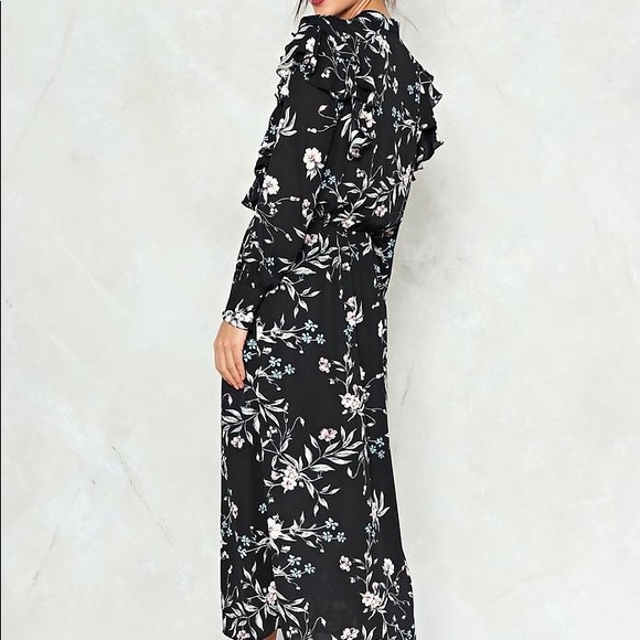 Nasty Gal Take It or Leaf It Midi Dress - Picture 3 of 7